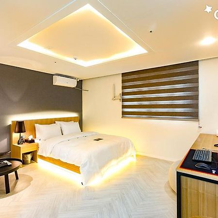Hash Hotel Suwon Exterior photo