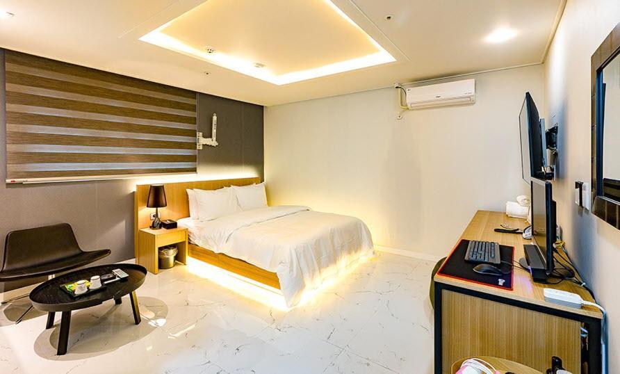 Hash Hotel Suwon Exterior photo