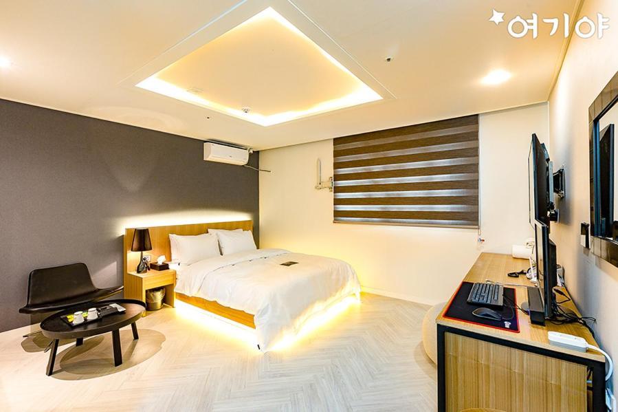 Hash Hotel Suwon Exterior photo